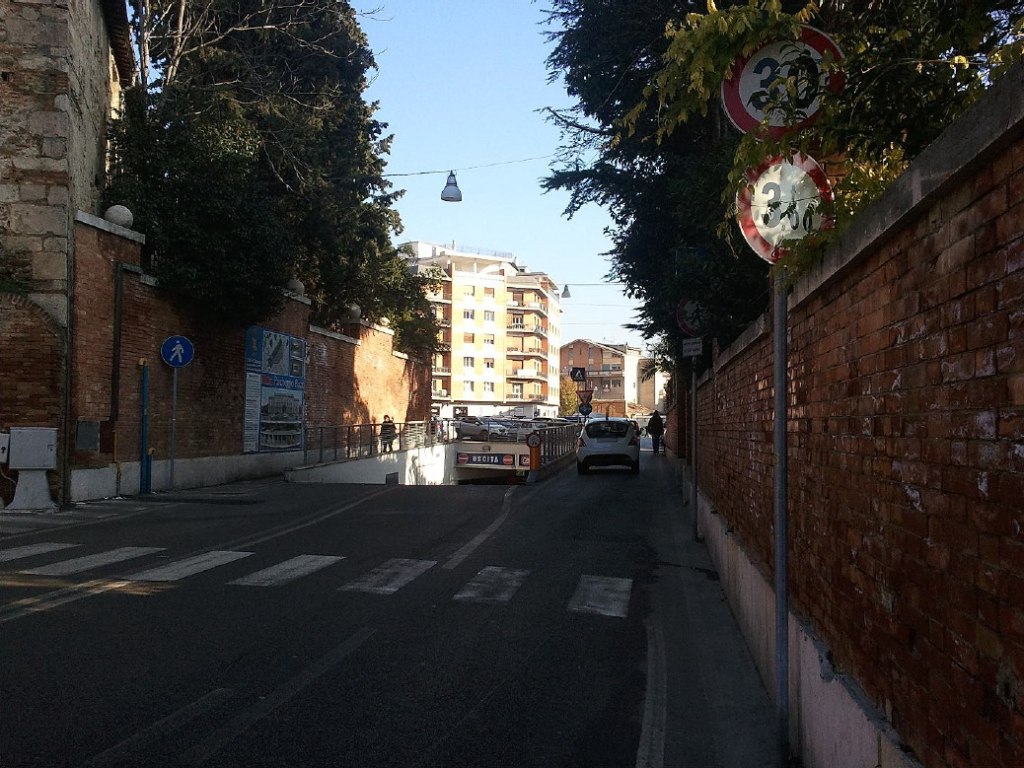 Garage a Teramo LOTTO 9 00003 Garage a Teramo LOTTO 9 00003