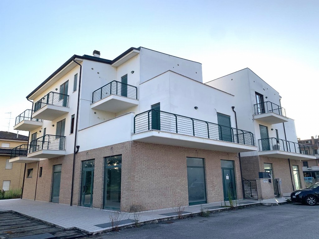 Garage a Fermo LOTTO 6 00005 Garage a Fermo LOTTO 6 00005