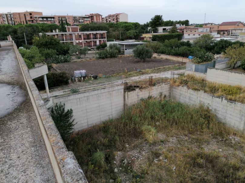 Edificio in costruzione e terreni a Lucera FG LOTTO 4 00007 Edificio in costruzione e terreni a Lucera FG LOTTO 4 00007