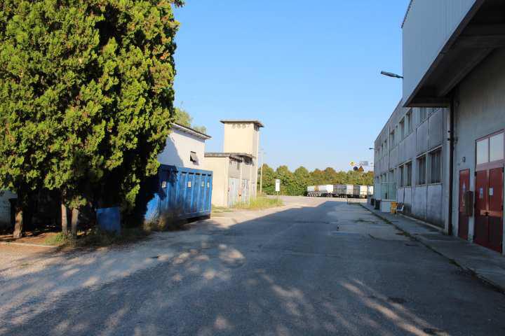 Opificio e capannone agricolo a Monselice PD 00012 Opificio e capannone agricolo a Monselice PD 00012