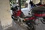 Moto Yamaha y patinete el&eacute;ctrico 1