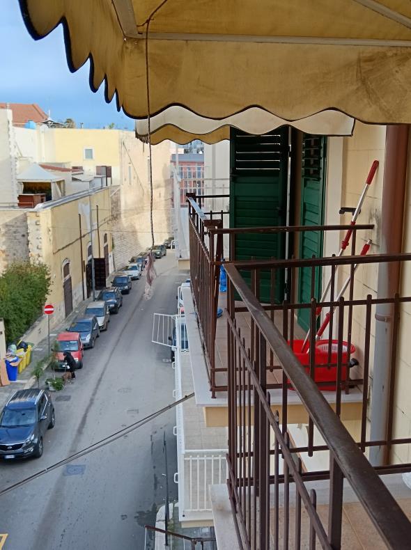 asta Gru a Bisceglie BT 00025 asta Gru a Bisceglie BT 00025